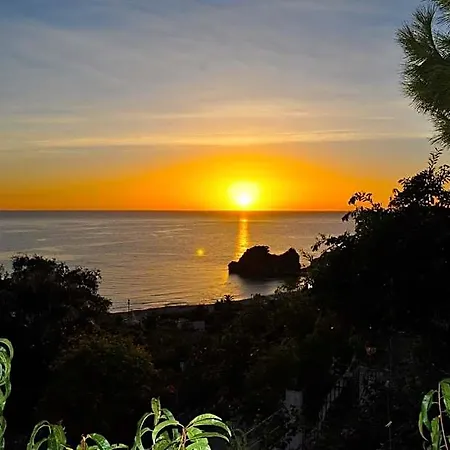 Hotel Tonia With Sea View And Garden - Pelekas Beach, Corfu 3*